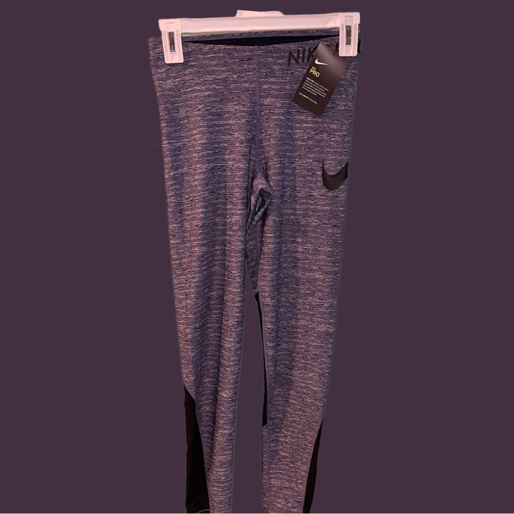 Nike Pro Fit Leggings 🩶💜
